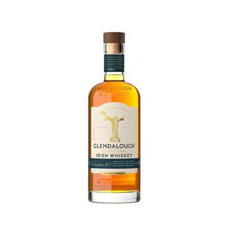 Zachte single grain van Glendalough die na rijping op ex-bourbon een finish heeft gekregen op ex-Calvados vaten.