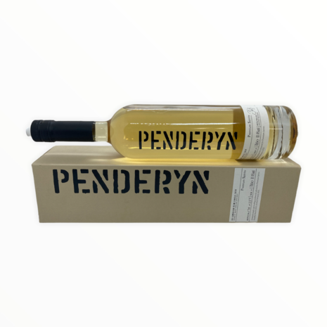 Penderyn Single Malt Welsh Whisky - ex-Jamaican rum single cask - down